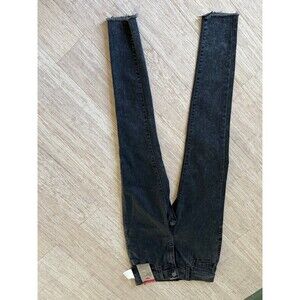 Levi’s 720 HIGH RISE SUPER SKINNY WOMEN'S JEANS sz 26